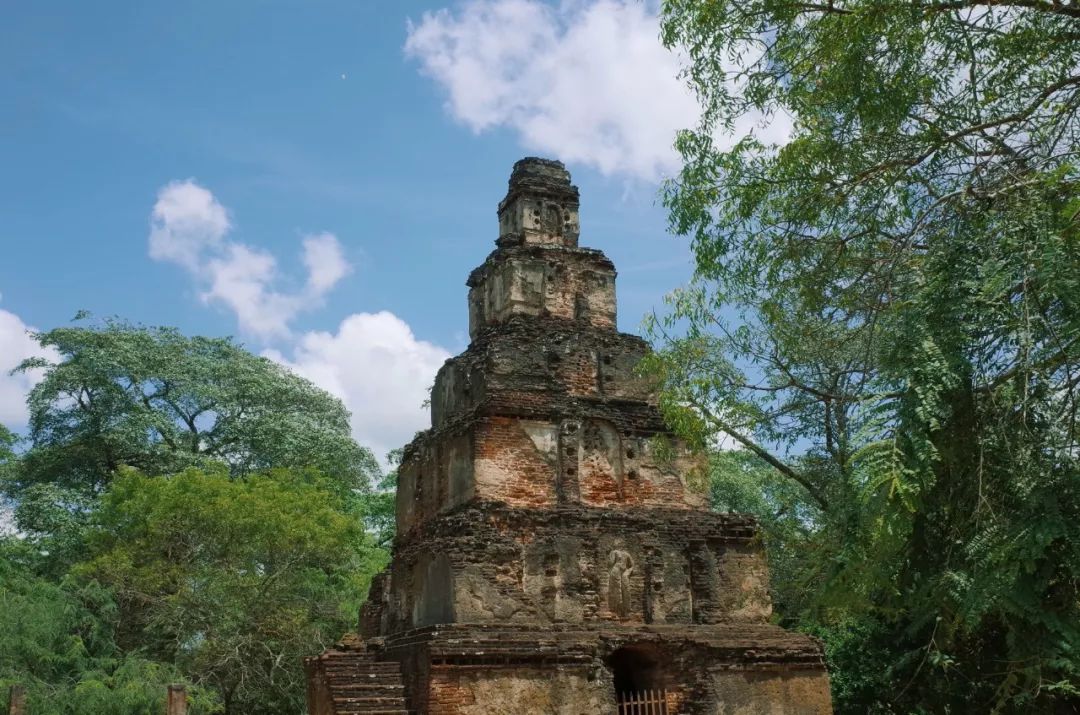 这个曾数次登上LP榜单的微笑国度，还有众多小众酒店值得睡