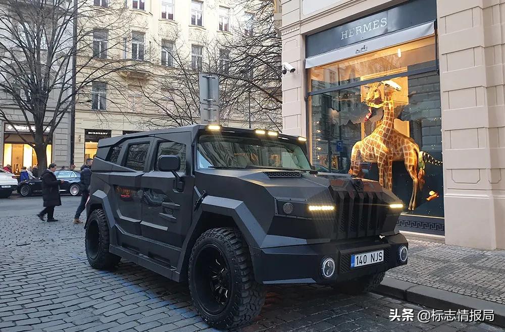 骷髅轰炸机！这应该是世界上最「硬核」的车标了