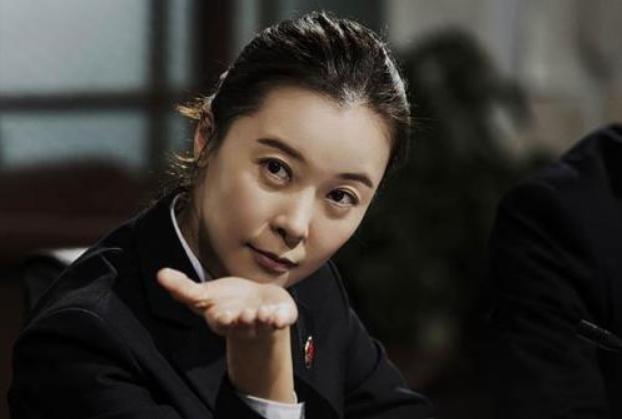 39岁柯蓝近况,柯蓝为啥选择做主持人