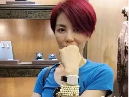 当手串遇上手表，怎么戴才帅气？