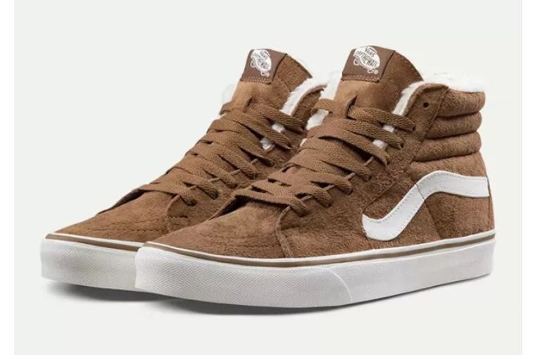 天冷了穿什么鞋最好女,天冷穿什么鞋能保暖