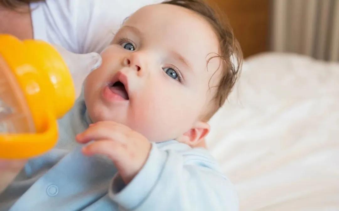 特殊医学配方奶粉如何辨别,怎么分辨真假家长