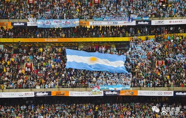 看足球教学,看足球的感悟