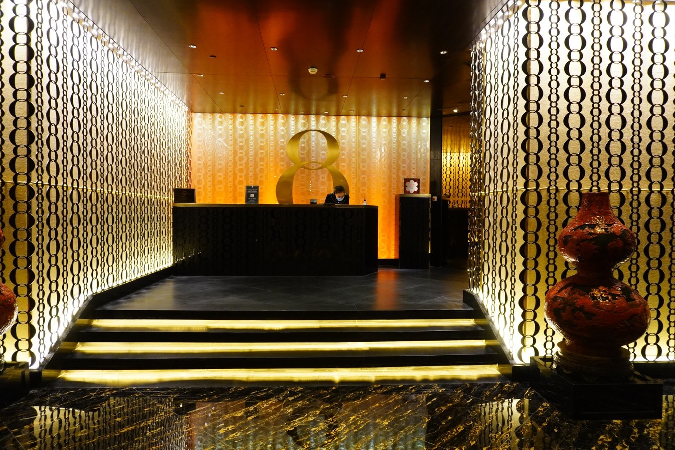 恋上世纪风情澳门，迷醉新葡京酒店