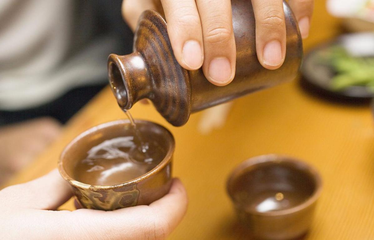 被90后“差评”的3款老酒，曾是老一辈的最爱，现在受人“冷落”