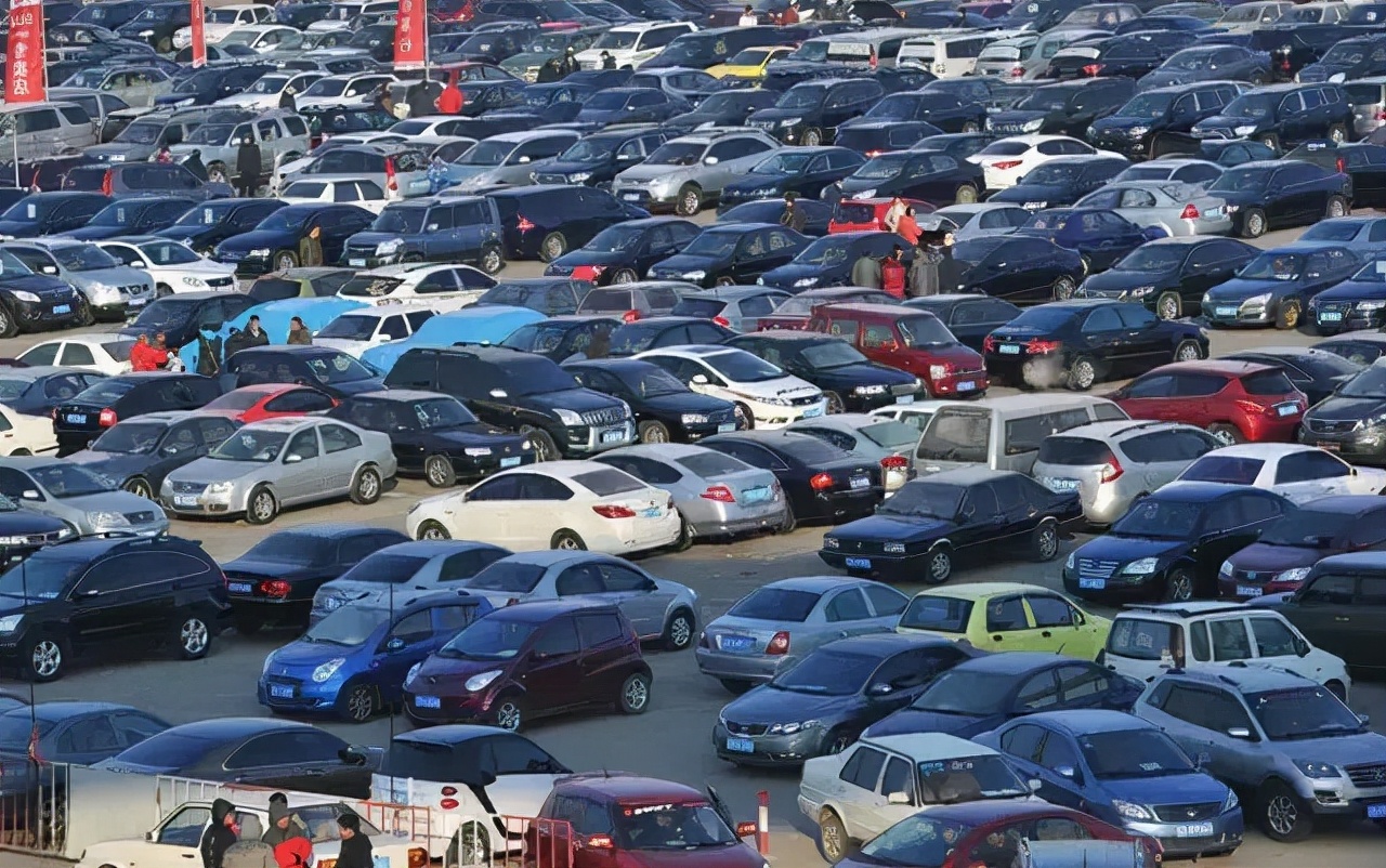 修车店师傅推荐的千元二手车很便宜?了解这几点就能买