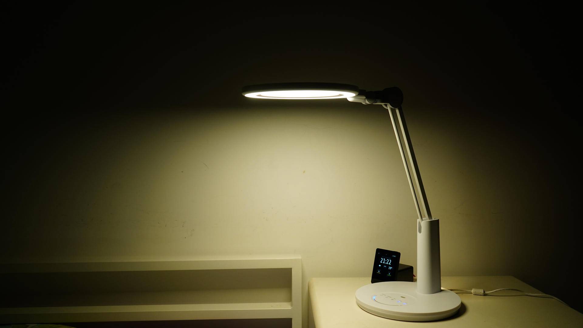 一年半后再选择,基础升级功能多,——一款孩视宝台灯使用感受