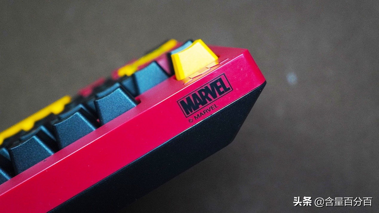 钢铁侠联名款TT机械键盘,ttg521机械键盘测评