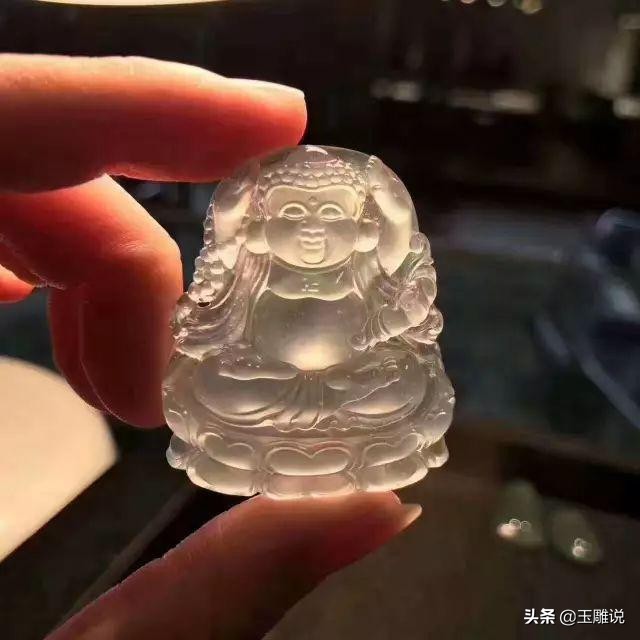 玉雕大师的观音挂件,手工整雕观音挂件