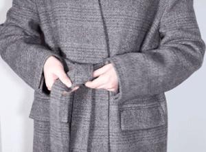 大衣腰带怎么系简单又好看,大衣短腰带系法简单又好看的系法