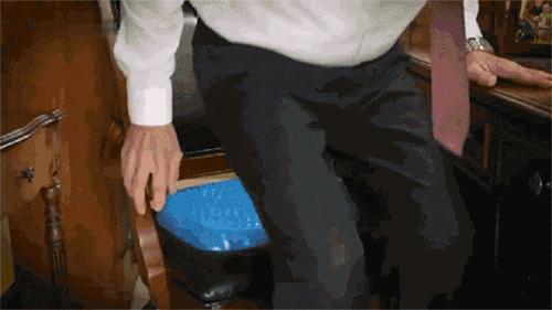 屁股温度38.5要用退烧药吗,臀部冰凉捂热方法