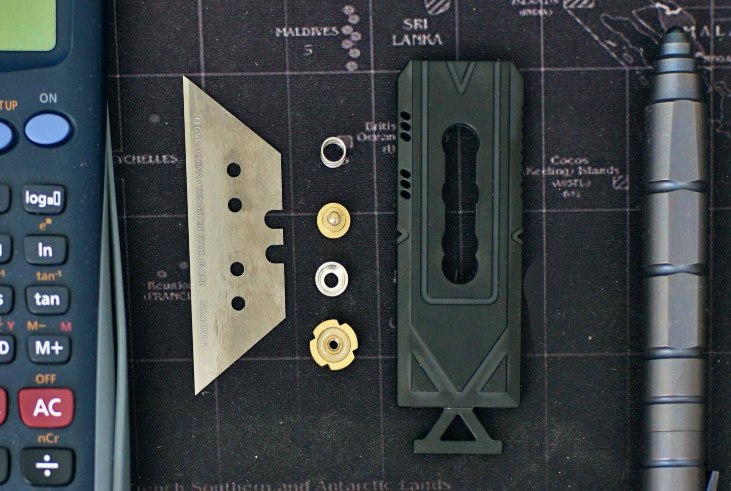 有锋度有颜值：斐戈FEGVE壁纸刀《商》上手体验