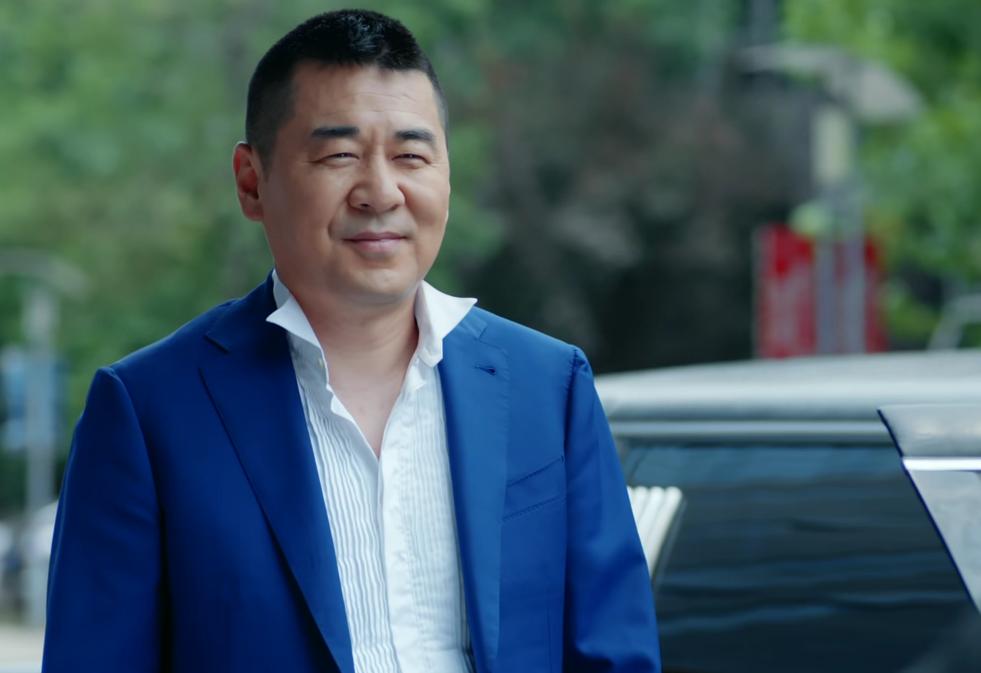 李一桐找陈建斌装大款,李一桐陈建斌爱情故事