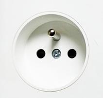 德标插头为啥在中国可以直接用,德标插头是什么样的