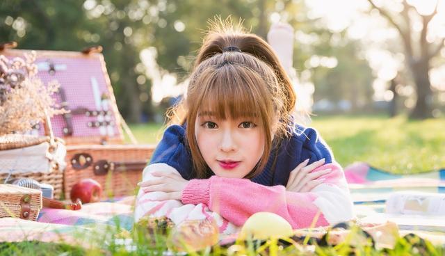 “脖子上的草莓印都不是一个人的”妻子一场同学聚会，毁了婚姻