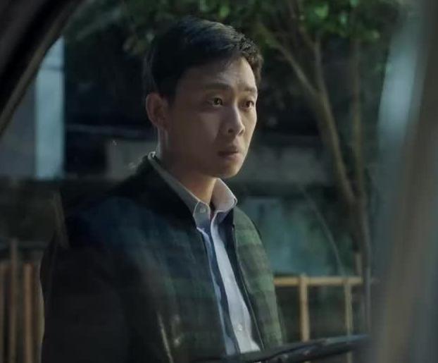 张译和陈松伶为什么会选择丁克,张译为何娶大6岁二婚妻子带孩子