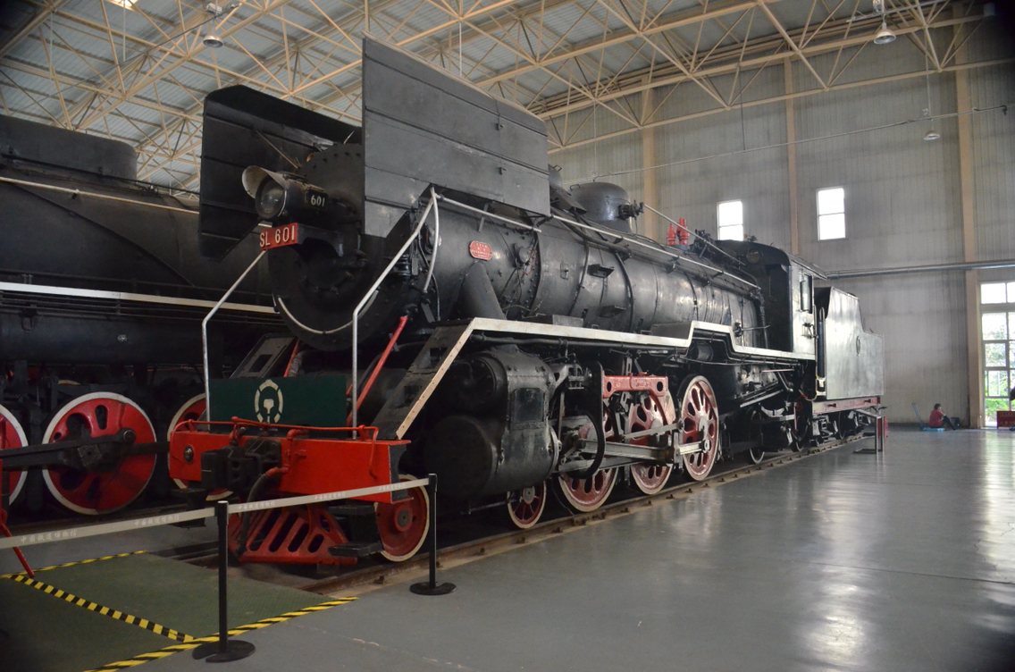 东风3型内燃机车怎么造,中国东风内燃机车系列