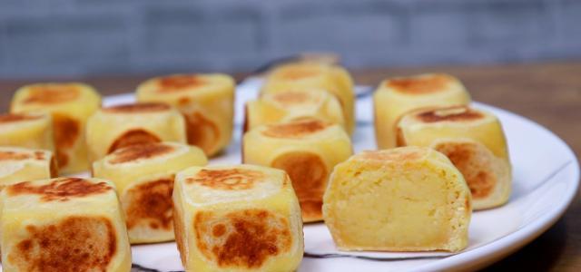 面粉绿豆饼的做法,平底锅做绿豆酥饼的做法