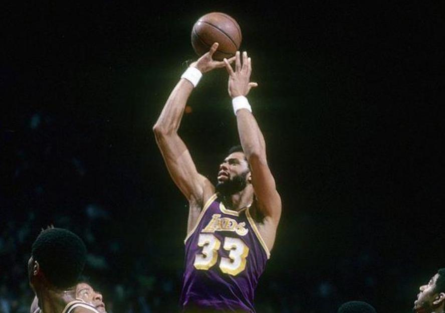 奥尼尔马龙总决赛视频,美媒评出的历史十大大前锋