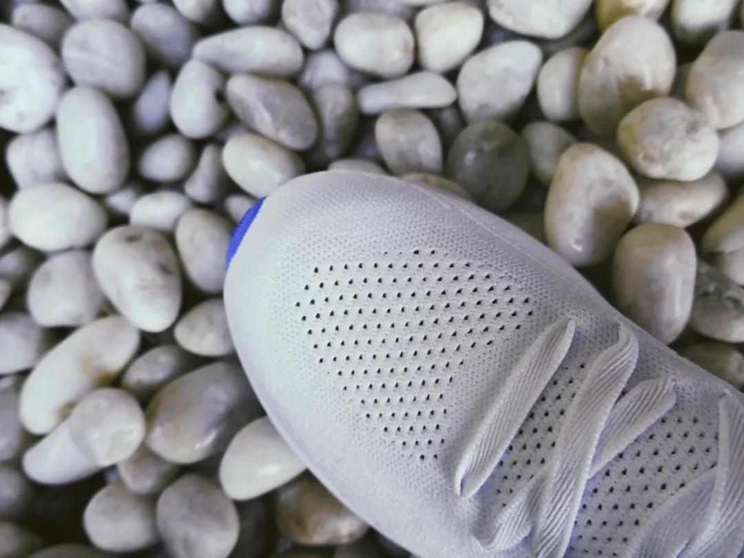 穿什么跑鞋适合跑马拉松,nb哪几款跑鞋适合扁平足