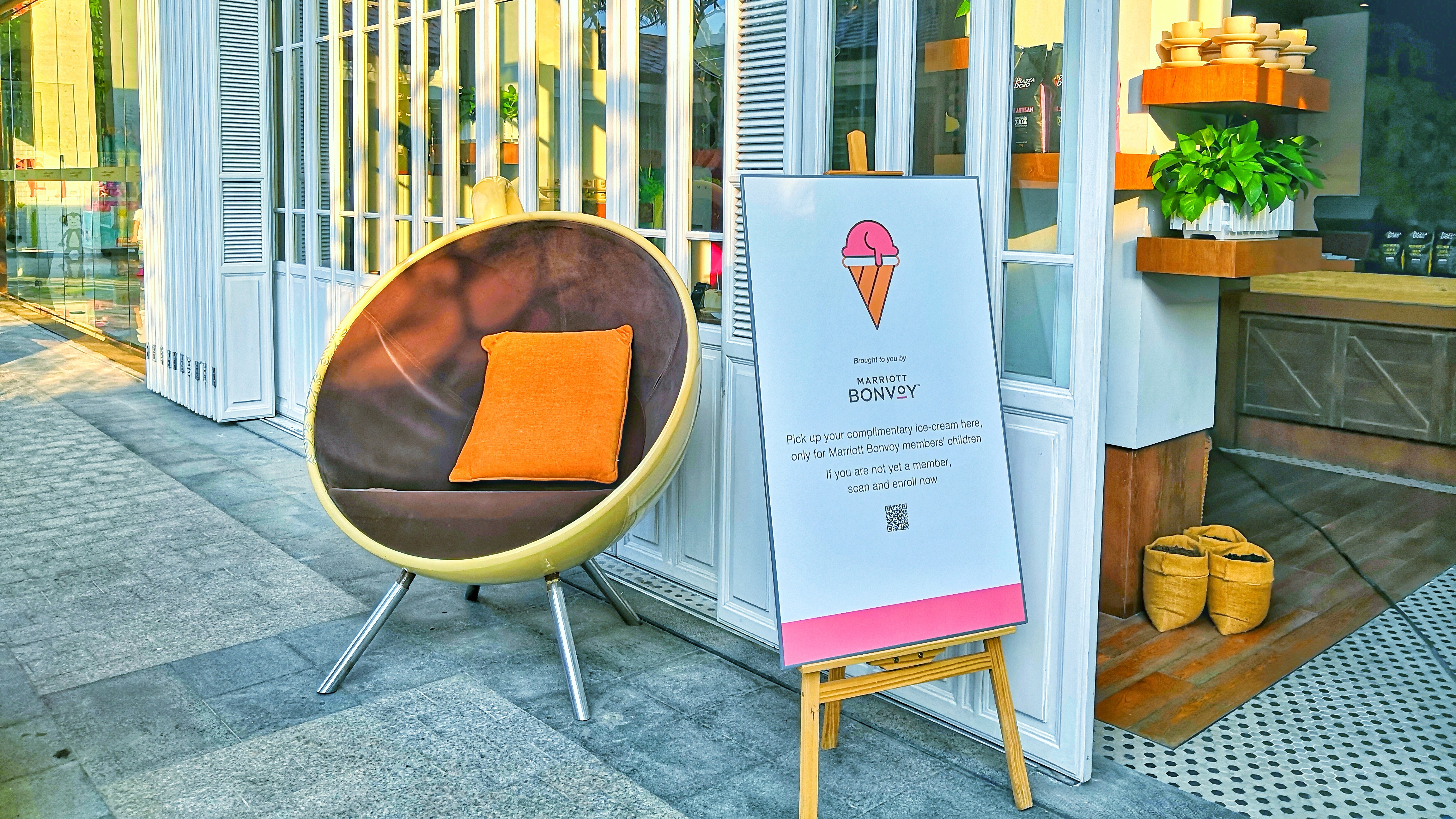 都是网红惹的祸，三亚万丽为何被称为最适合父母和宝宝住的酒店？