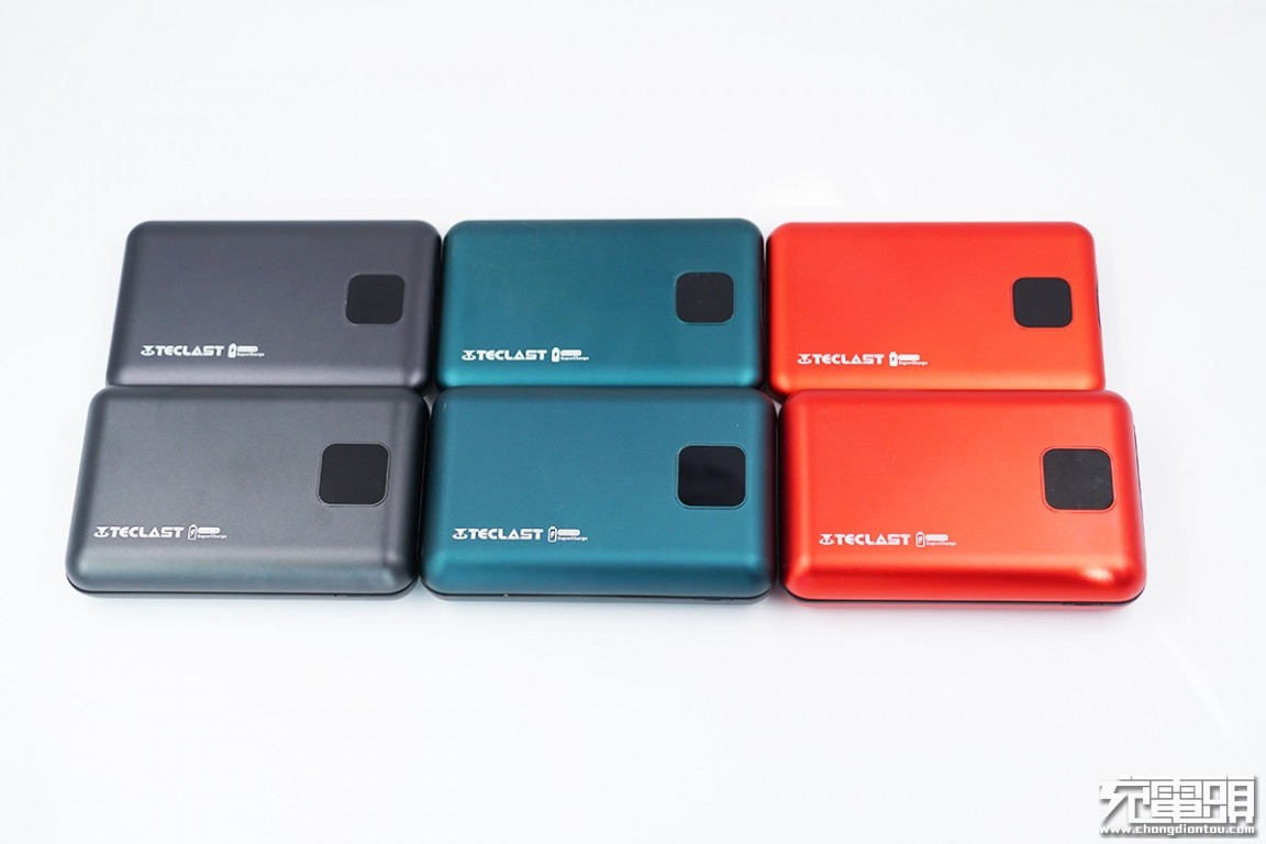 台电能量怪兽57000毫安充电宝拆解,台电20000毫安充电宝拆解