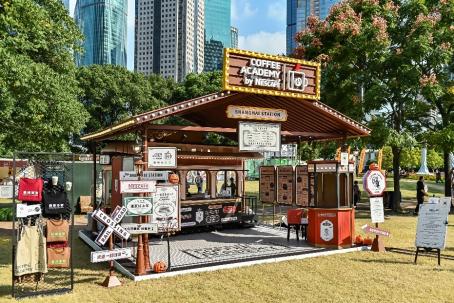 朱丹蓬：咖啡火热，万亿市场的增长逻辑何在？