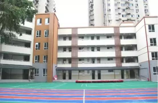 东城根街小学b区是不是学区,东城根街小学好还是石笋街小学好