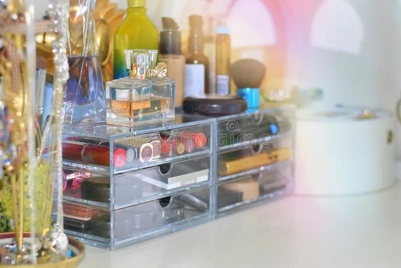 口红化了如何急救,口红化了怎么办放冰箱可以吗