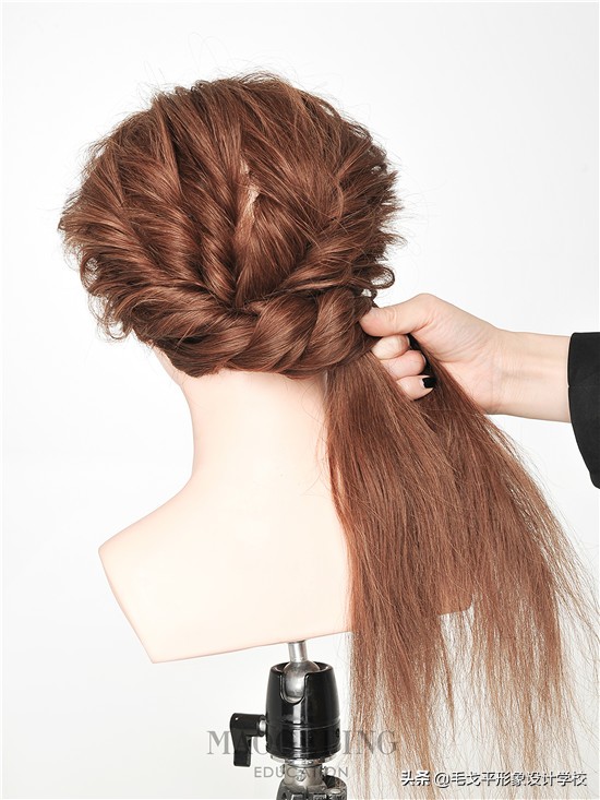 复古气质优雅发簪盘发,优雅气质新娘盘发