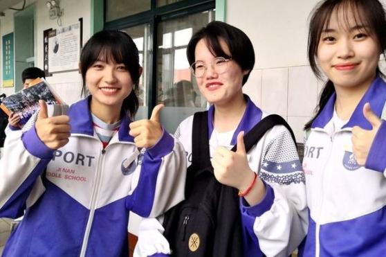 中考落榜的职高生未来的出路如何,中考落榜可以报哪些中专或者职高