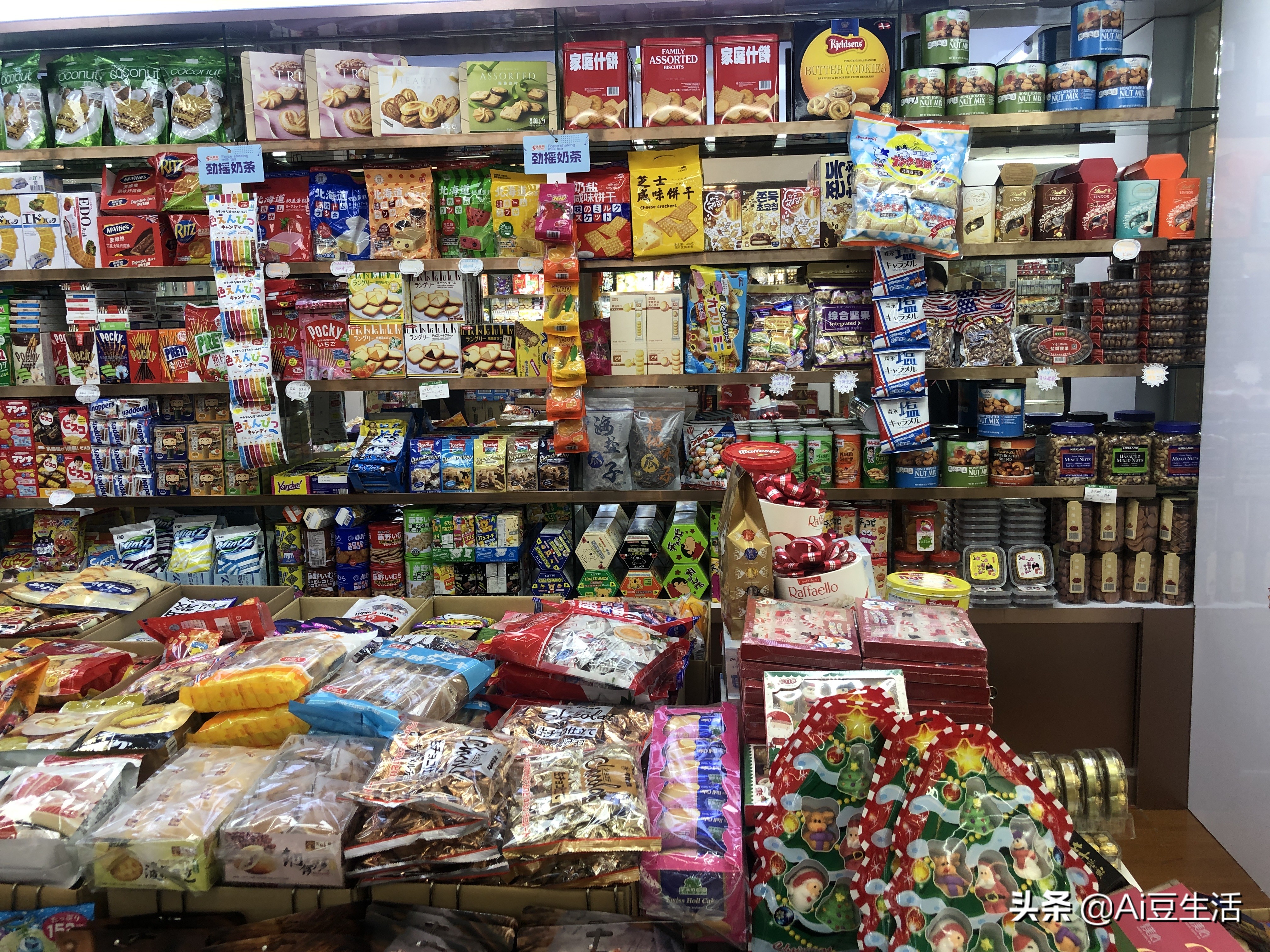 「玩亿次」线下零食版拼夕夕，竟然就藏在深圳华强北