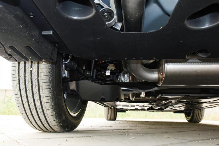 凡尔赛c5x和思域谁安全,凡尔赛c5x对比cx4百公里加速