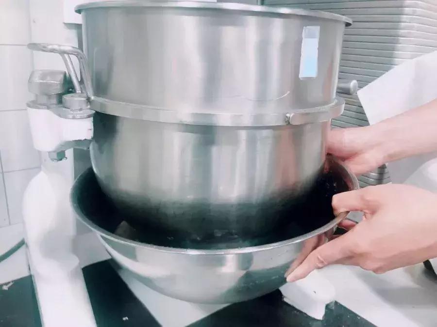 夏天打面温度高怎么办,夏天打面加冰比例