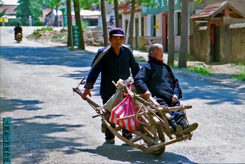 独轮车旧社会,独轮车古代谁发明