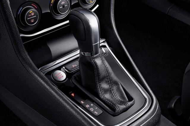 大众蔚领新款2018款旅行版,大众蔚领新款2022款旅行版