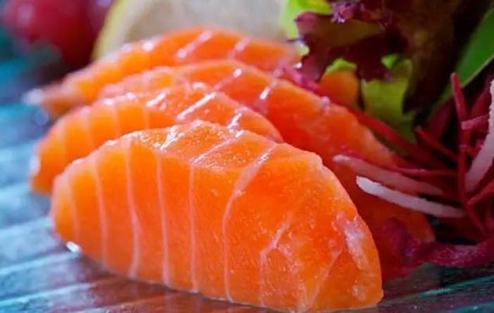 正宗北极贝刺身,爽口北极贝刺身