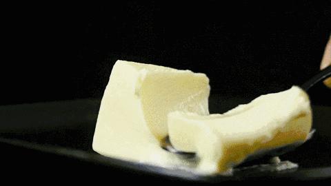 罗永浩直播间卖的蛋黄酥,罗永浩直播卖60万斤橙