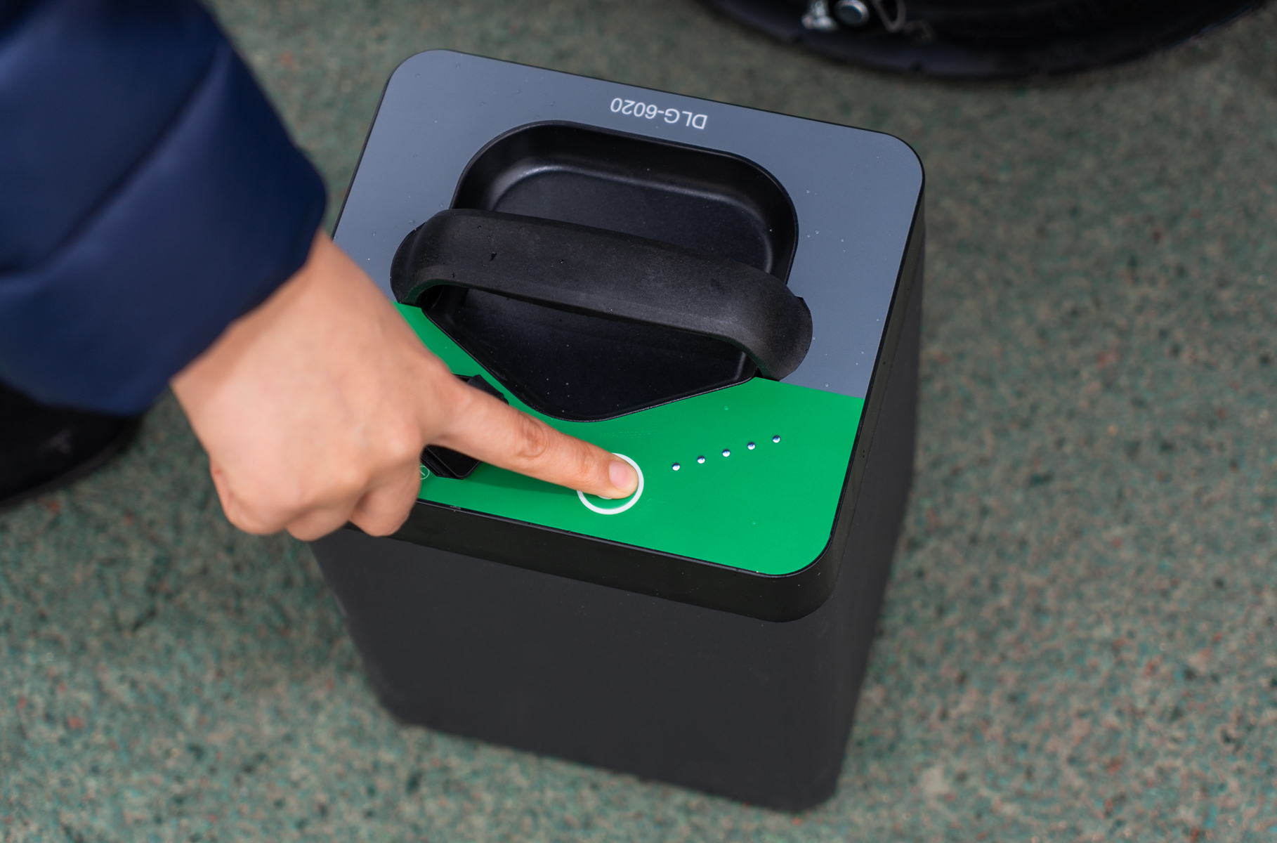 电动车别只认小牛，钱江摩灵能上三种牌，十分给力