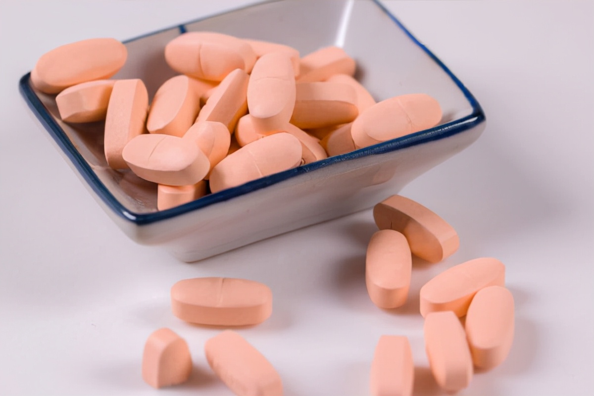 中年女性补充叶酸的好处,补充叶酸对身体有哪些好处