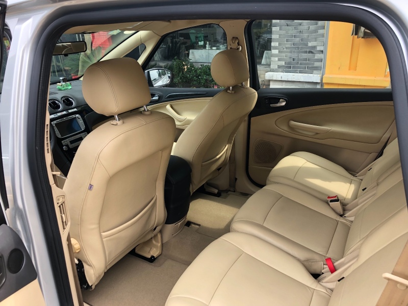 福特商务车麦柯斯,福特风之星7座商务车