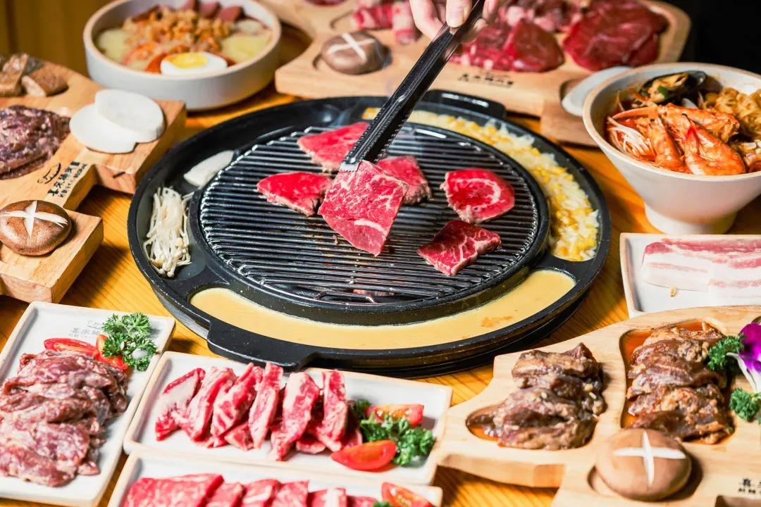 屁屁猩拍了拍你，并递出一张50团100代金券