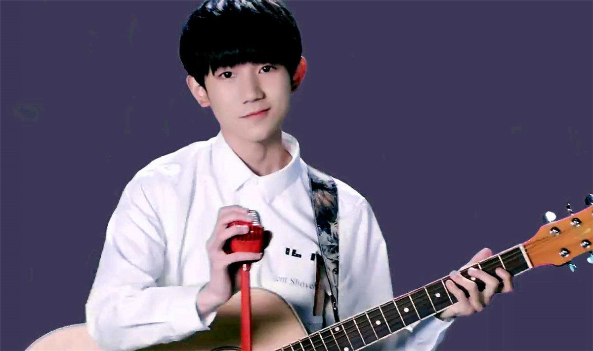 总觉得自己笑得很难看怎么办,怎么笑时笑容很自然