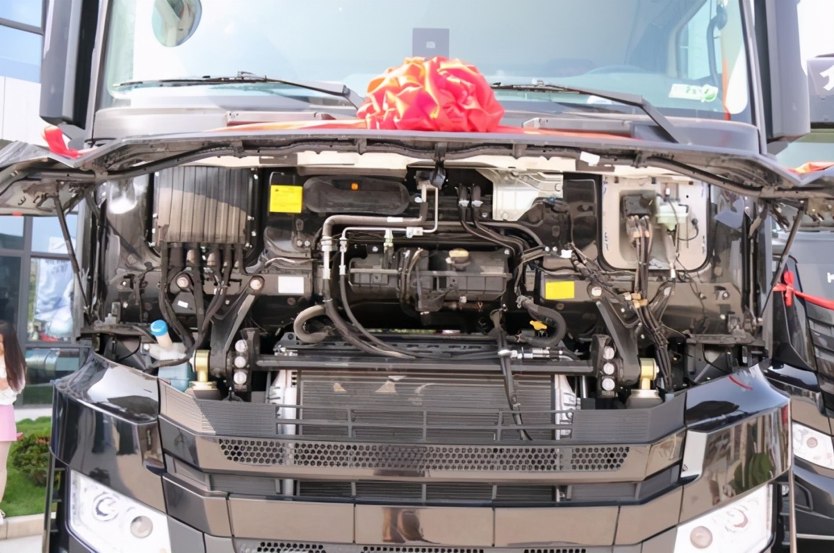 安能快速发展集中采购定制的重卡有什么特别之处？