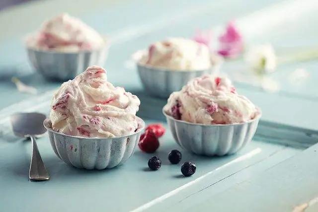 摆摊什么产品成本低利润高,摆摊成本小利润高