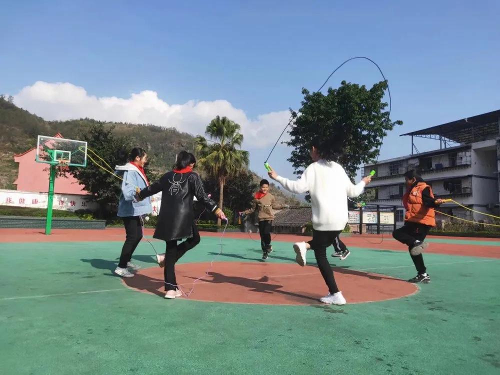 奉节中学生体育节,奉节中学课间操比赛