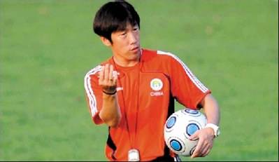 中国足球十年高洪波,十年中国足球