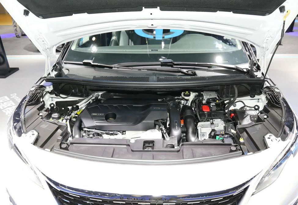 标致4008新能源越野试驾,标致4008新能源适合长途旅行吗