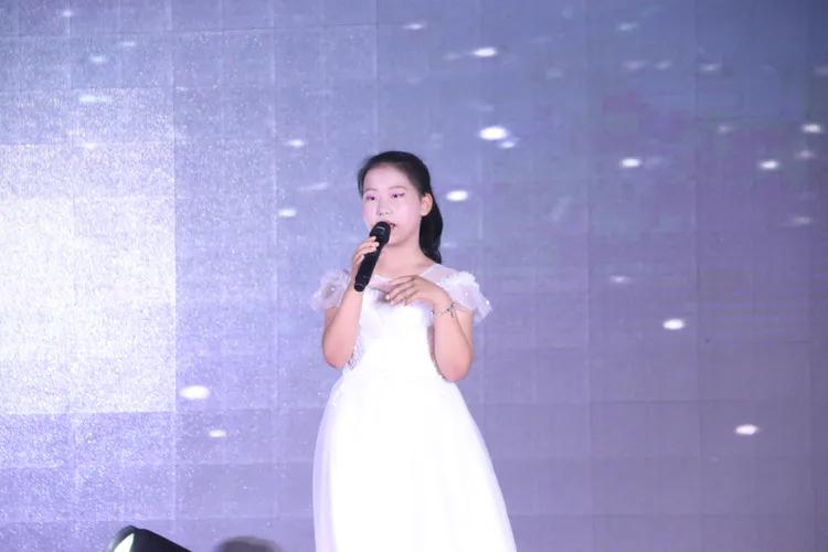 2021年驻马店蓝蓓蕾艺术学校大型公益晚会圆满落幕