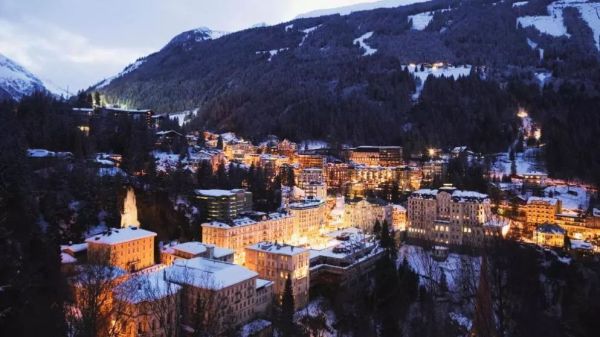 德国新闻丨81岁老人被发现在公寓中横死,孙子是凶手;乐极生悲,25岁青年酒后坠楼身亡